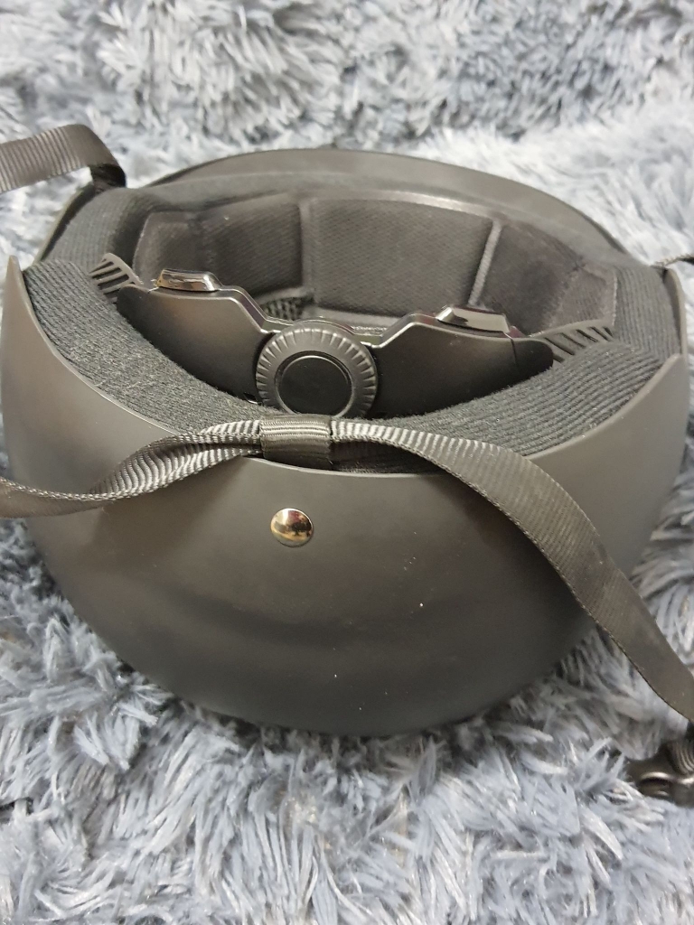 Jezdecká helma K31 Covalliero